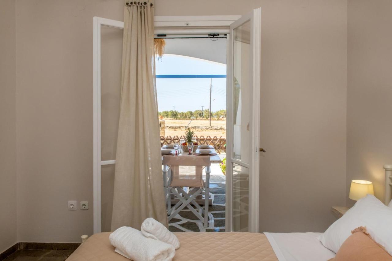 Апартаменти Θἔρως Tinos Екстер'єр фото